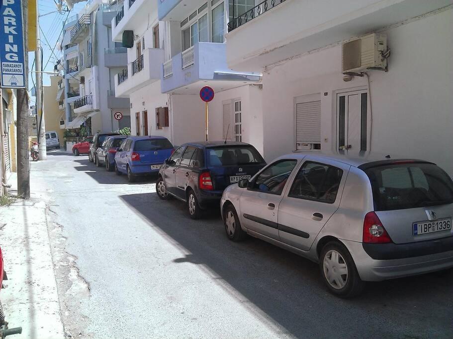 Studio 10 Minutes From The Center Of Heraklion. Appartement Buitenkant foto